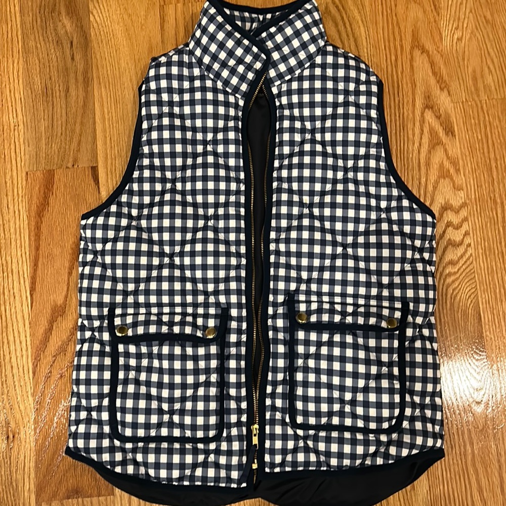 Like new jcrew gingham excursion vest